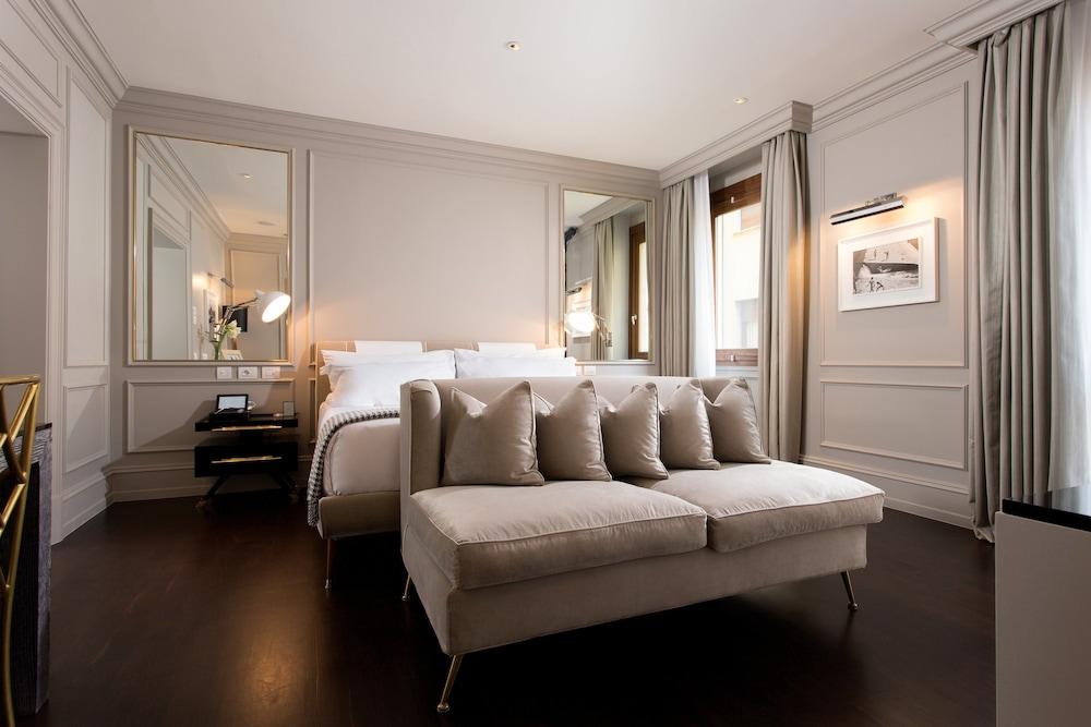 พอร์เทรต ฟิเรนเซ - ลุงการ์โน คอลเลคชั่น Hotel ฟลอเรนซ์ ภายนอก รูปภาพ