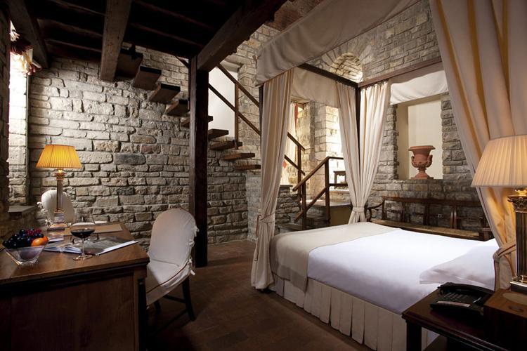 พอร์เทรต ฟิเรนเซ - ลุงการ์โน คอลเลคชั่น Hotel ฟลอเรนซ์ ภายนอก รูปภาพ